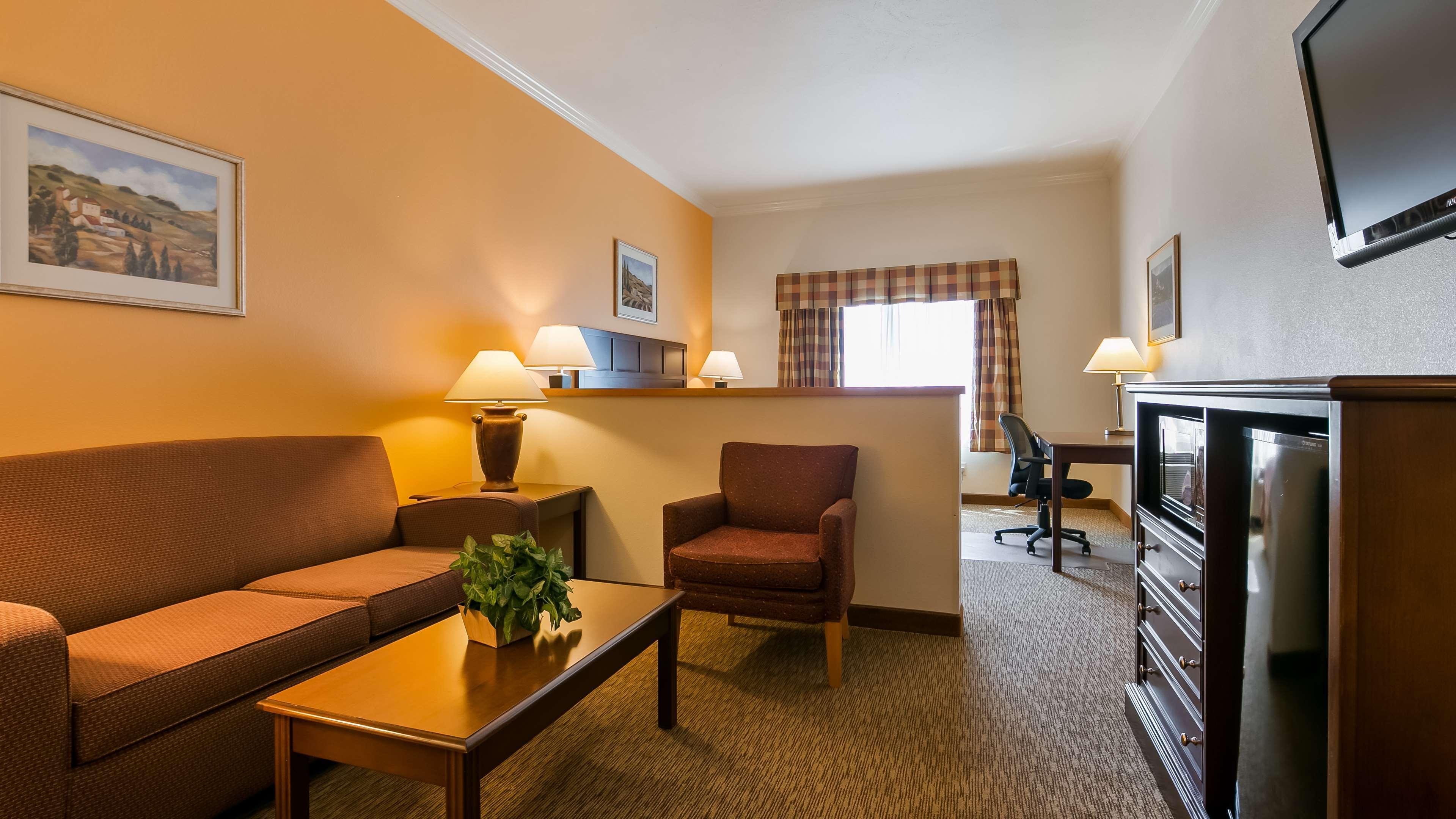 Best Western Plus Grapevine Inn Sunnyside Ngoại thất bức ảnh