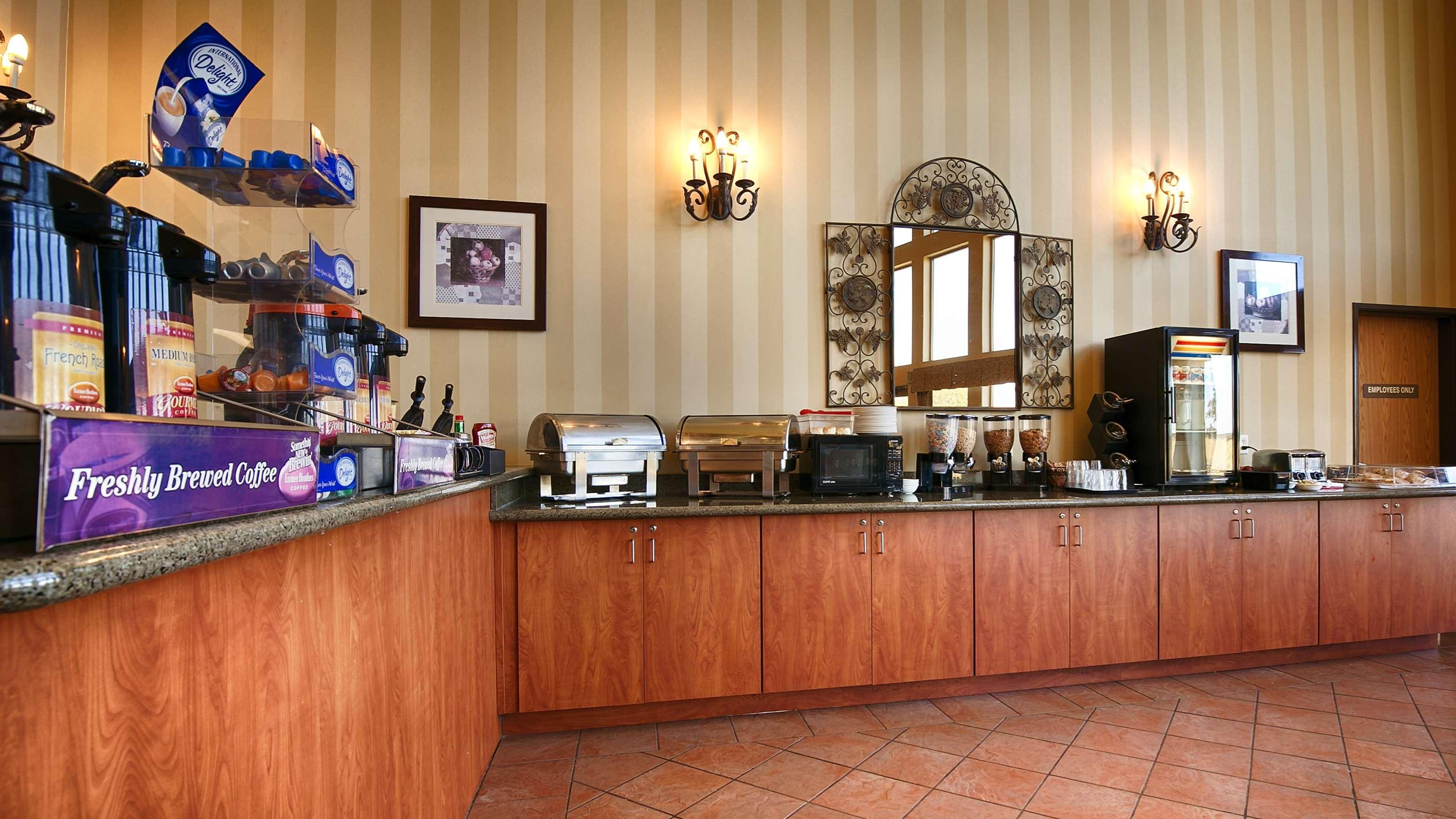 Best Western Plus Grapevine Inn Sunnyside Ngoại thất bức ảnh
